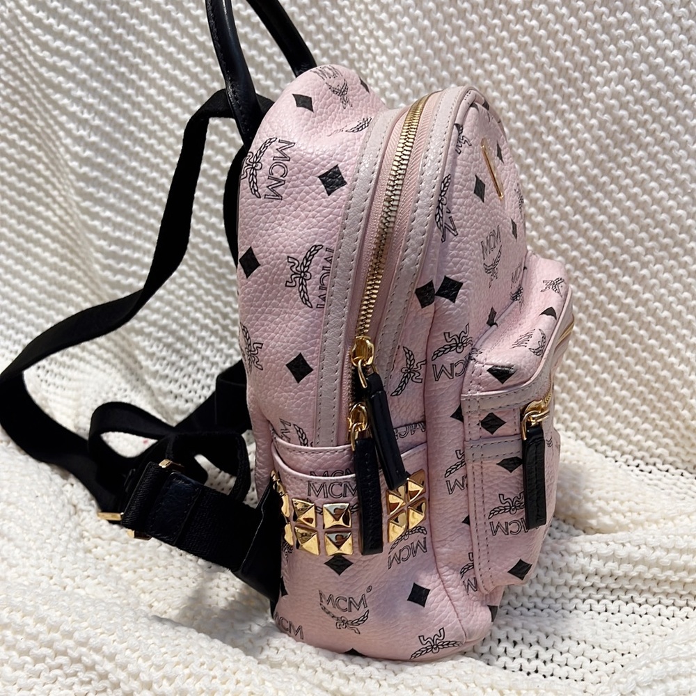 MCM Small Stark Backpack - Picture 2 of 10